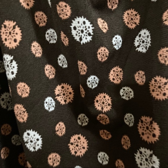 Style Co top tie up -back out - Picture 4 of 9